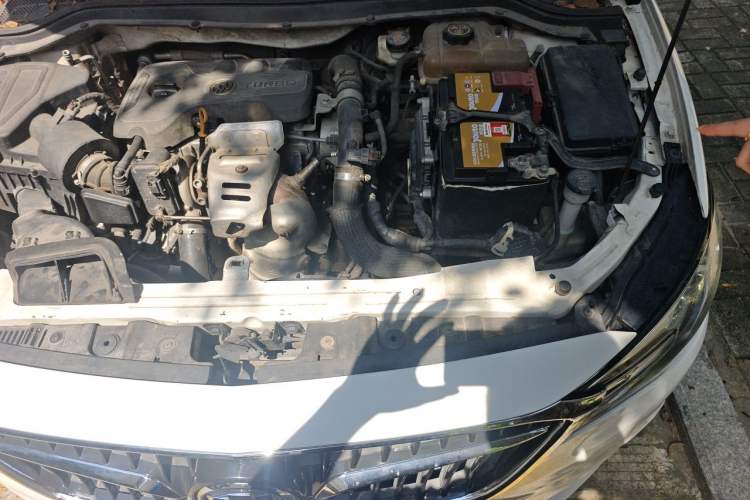 Used Buick GT 2018 15T Dual-Clutch Elite Model China V Standard Engine Bay Left
