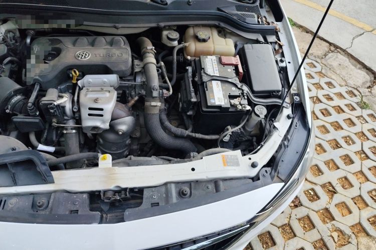 Used Buick GT 2018 15T Dual-Clutch Advanced Model China V Standard Engine Bay Left
