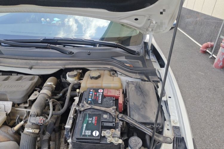 Used Buick GT 2018 15T Dual-Clutch Elite Model China V Standard Engine Bay Left
