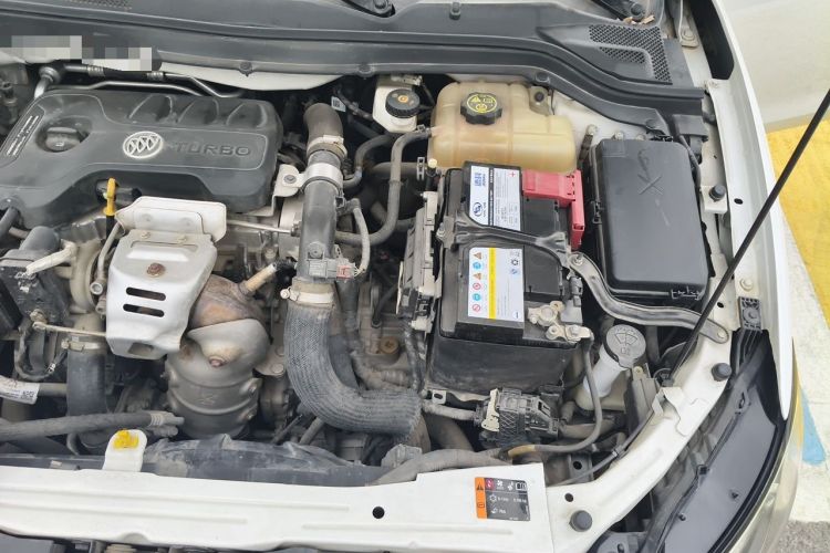 Used Buick GT 2018 15T Dual-Clutch Elite Model China V Standard Engine Bay Left