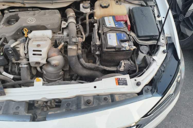 Used Buick GT 2018 15T Dual-Clutch Advanced Model China V Standard Engine Bay Left