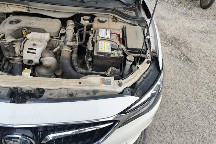 Used Buick GT 2018 15T Dual-Clutch Elite Model China V Standard Engine Bay Left