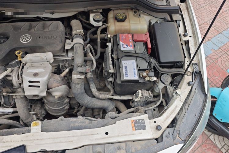 Used Buick GT 2018 15T Dual-Clutch Elite Model China V Standard Engine Bay Left