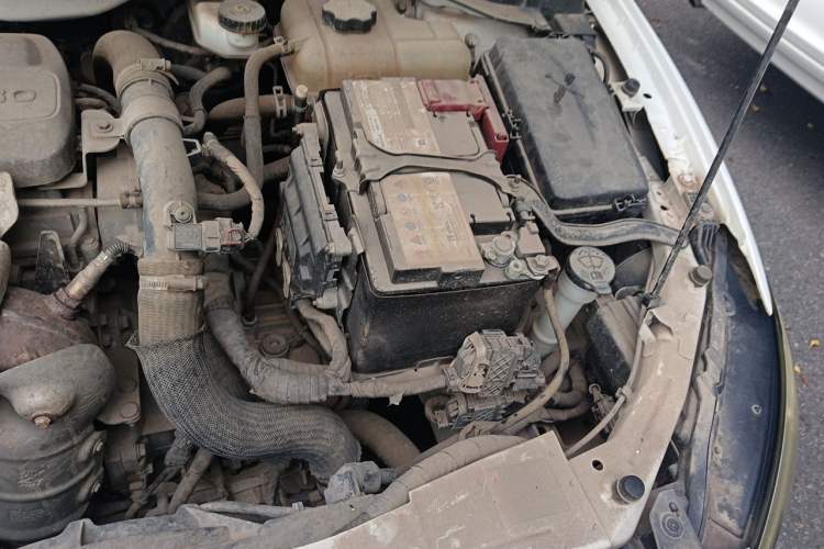 Used Buick GT 2018 15T Dual-Clutch Elite Model China V Standard Engine Bay Left