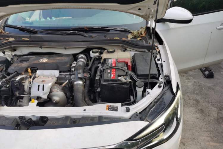 Used Buick GT 2018 18T Automatic Elite Model Engine Bay Left