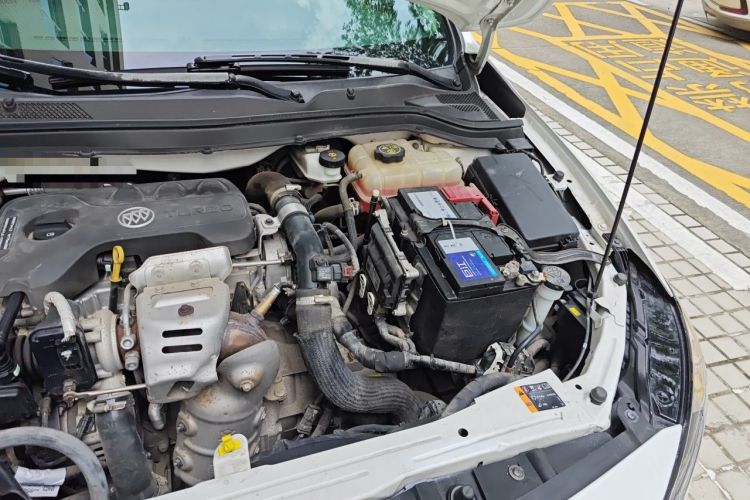 Used Buick GT 2018 15T Dual-Clutch Elite Model China V Standard Engine Bay Left