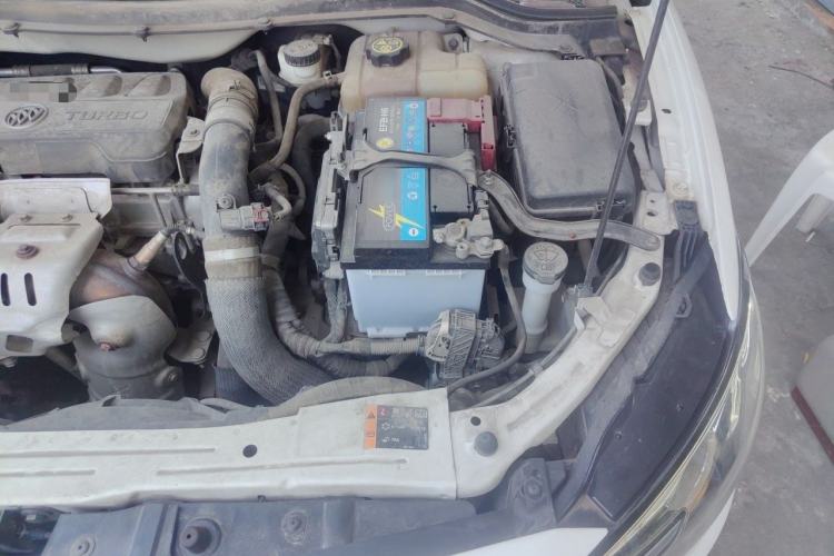 Used Buick GT 2018 18T Automatic Elite Model Engine Bay Left