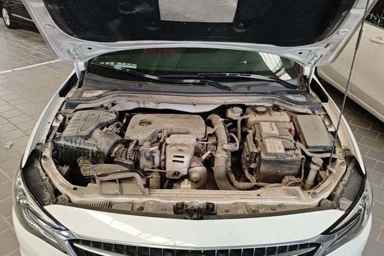 Used Buick GT 2018 15T Manual Entry-Level Version China V Standard Engine Bay