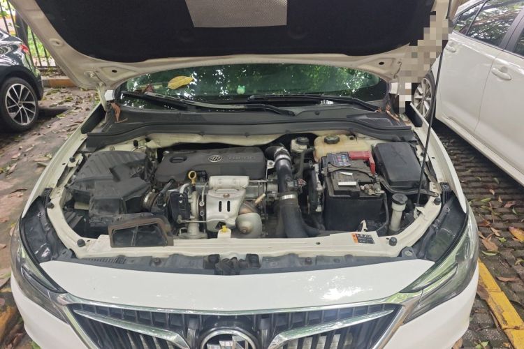 Used Buick GT 2018 18T Automatic Elite Model Engine Bay