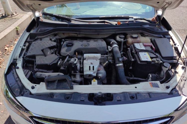 Used Buick GT 2018 18T Automatic Flagship Model Engine Bay
