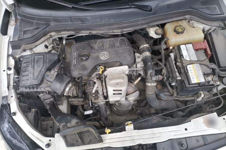 Used Buick GT 2018 15T Dual-Clutch Elite Model China V Standard Engine Bay