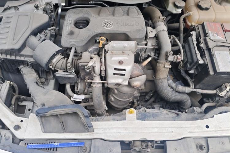 Used Buick GT 2018 15T Dual-Clutch Elite Model China V Standard Engine Bay