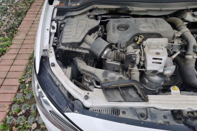 Used Buick GT 2018 15T Dual-Clutch Advanced Model China V Standard Engine Bay Right