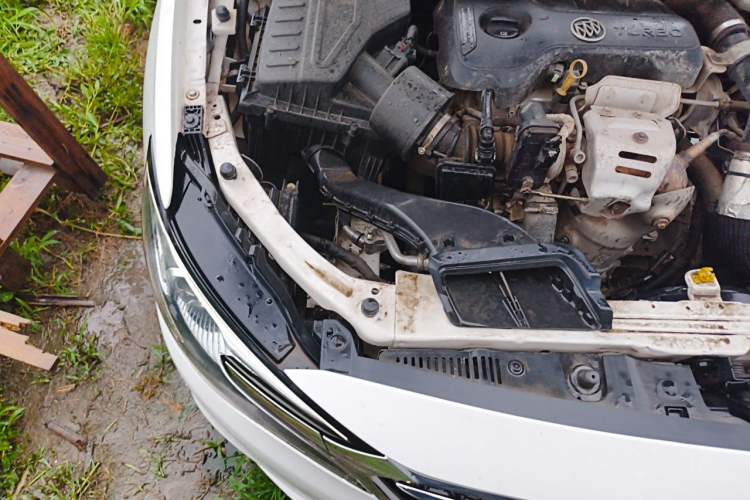 Used Buick GT 2018 15T Dual-Clutch Advanced Model China V Standard Engine Bay Right