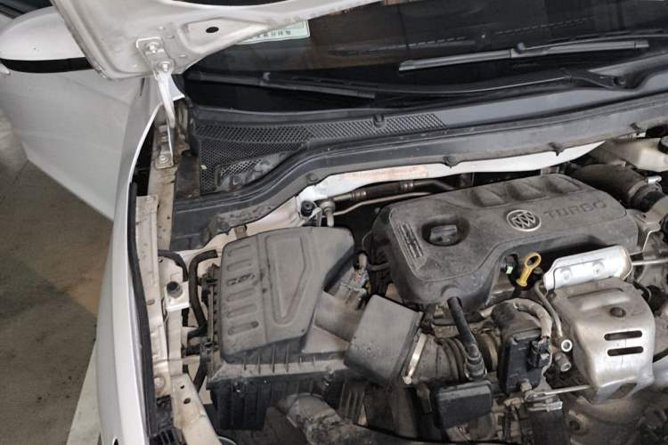 Used Buick GT 2018 15T Dual-Clutch Advanced Model China V Standard Engine Bay Right