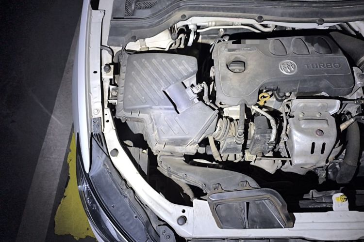 Used Buick GT 2018 18T Automatic Flagship Model Engine Bay Right