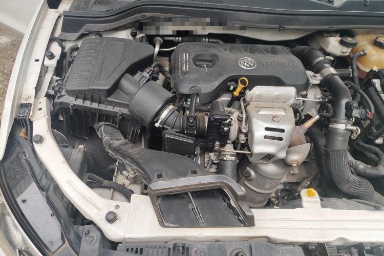 Used Buick GT 2018 15T Dual-Clutch Elite Model China V Standard Engine Bay Right