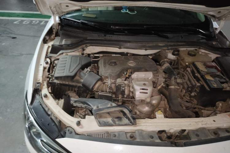 Used Buick GT 2018 15T Dual-Clutch Elite Model China V Standard Engine Bay Right