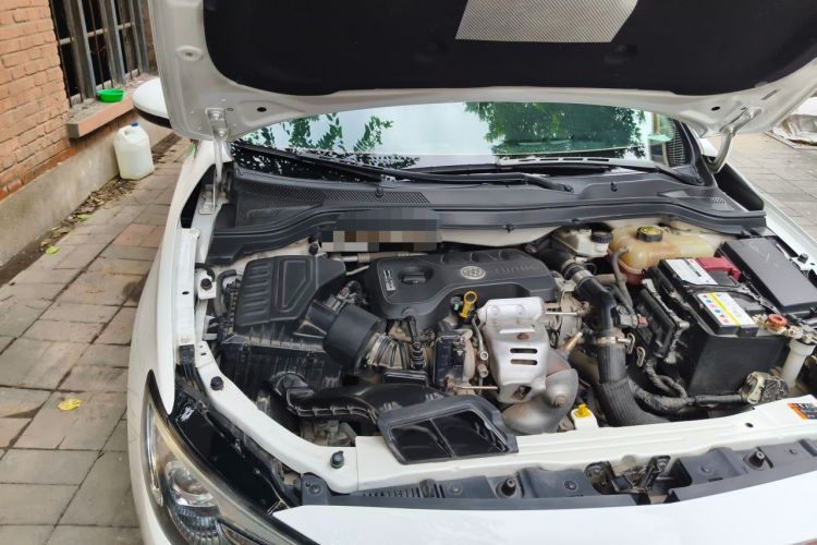 Used Buick GT 2018 15T Manual Entry-Level Version China V Standard Engine Bay Right