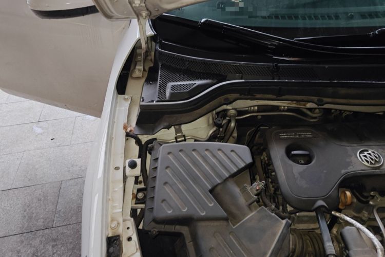 Used Buick GT 2018 18T Automatic Elite Model Engine Bay Right