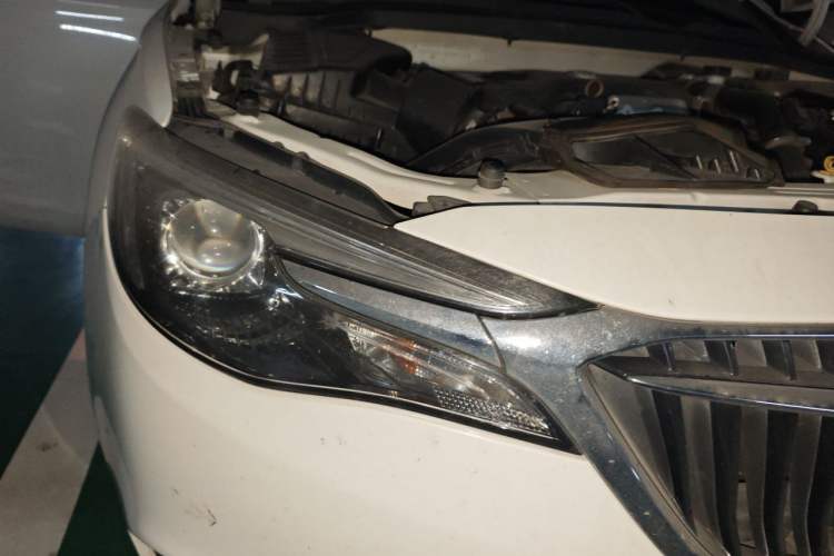 Used Buick GT 2018 15T Dual-Clutch Advanced Model China V Standard Engine Bay Right