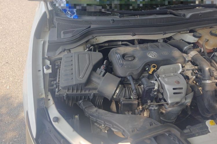 Used Buick GT 2018 15T Manual Entry-Level Version China V Standard Engine Bay Right