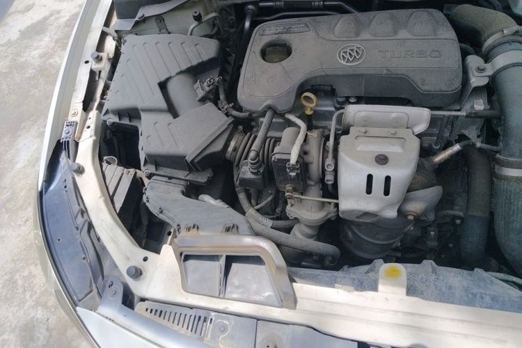 Used Buick GT 2018 18T Automatic Elite Model Engine Bay Right
