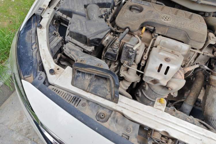 Used Buick GT 2018 18T Automatic Elite Model Engine Bay Right