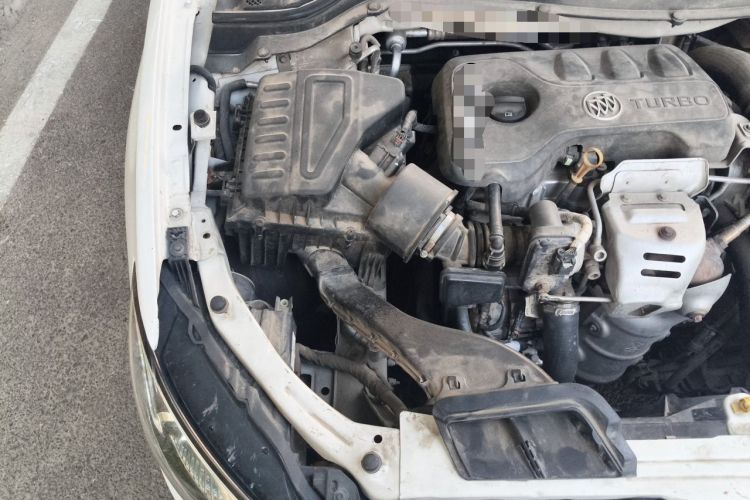 Used Buick GT 2018 15T Dual-Clutch Advanced Model China V Standard Engine Bay Right