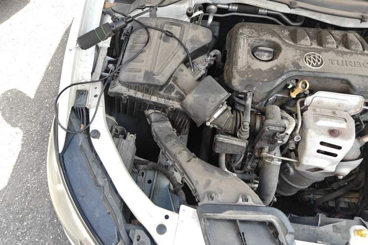 Used Buick GT 2018 15T Dual-Clutch Elite Model China V Standard Engine Bay Right
