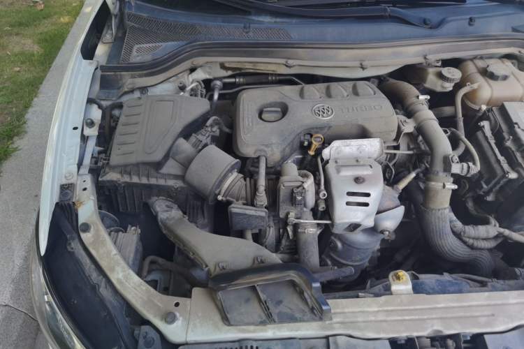 Used Buick GT 2018 15T Dual-Clutch Advanced Model China V Standard Engine Bay Right