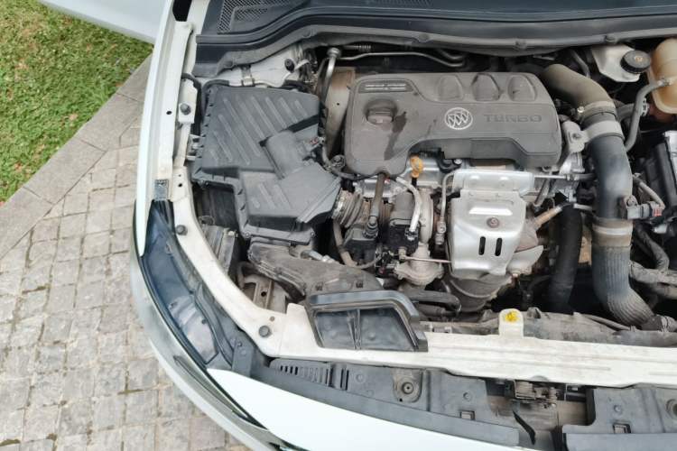 Used Buick GT 2018 18T Automatic Elite Model Engine Bay Right