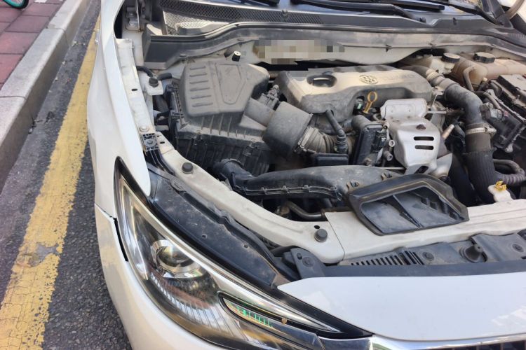 Used Buick GT 2018 15T Dual-Clutch Elite Model China V Standard Engine Bay Right