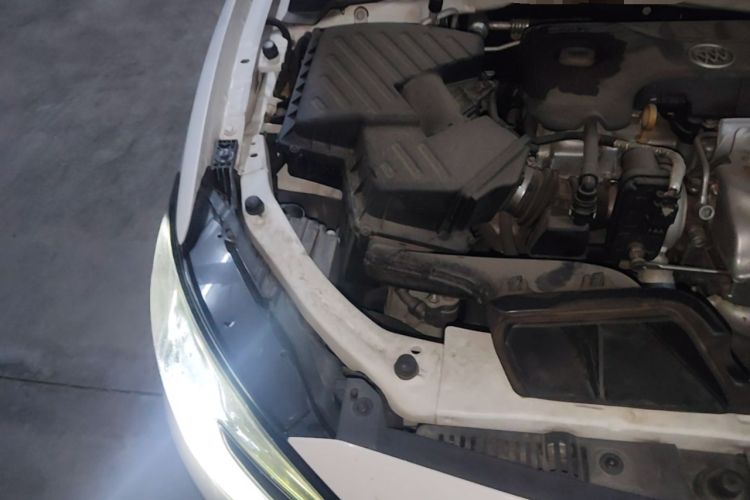 Used Buick GT 2018 18T Automatic Elite Model Engine Bay Right