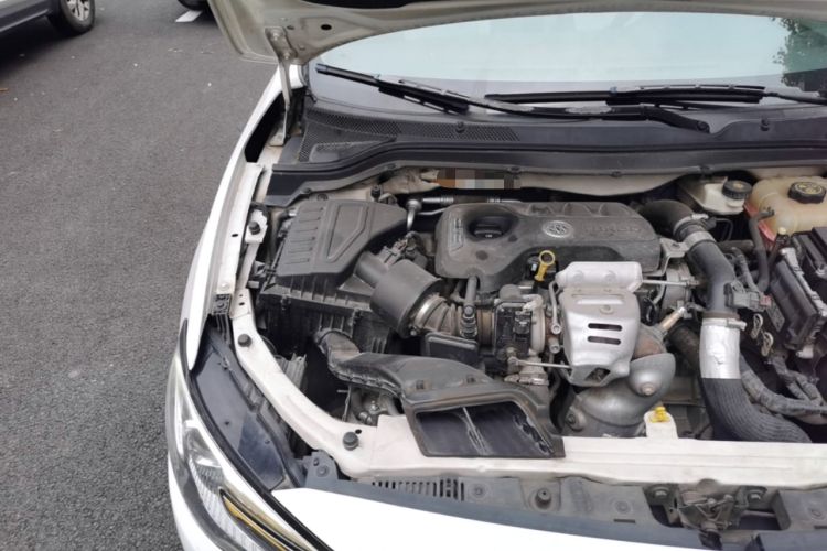 Used Buick GT 2018 15T Dual-Clutch Elite Model China V Standard Engine Bay Right