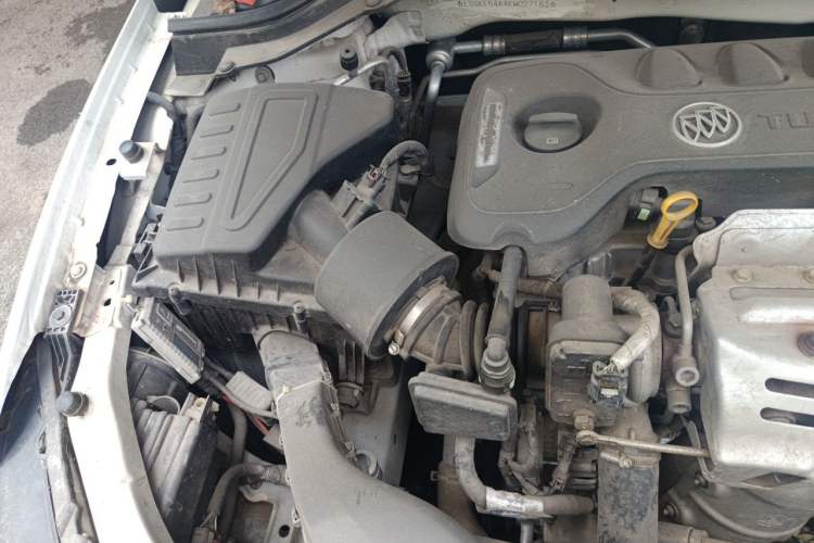 Used Buick GT 2018 15T Dual-Clutch Advanced Model China V Standard Engine Bay Right