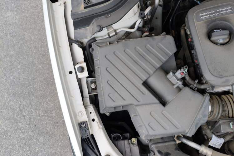 Used Buick GT 2018 18T Automatic Flagship Model Engine Bay Right