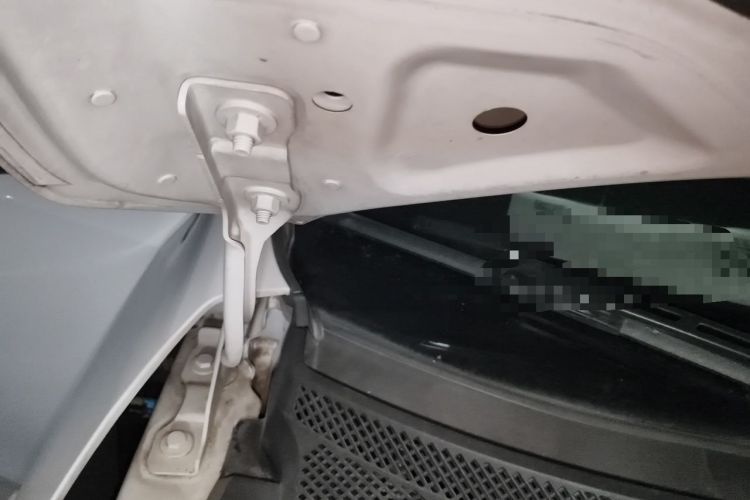 Used Buick GT 2018 15T Dual-Clutch Elite Model China V Standard Engine Bay Right