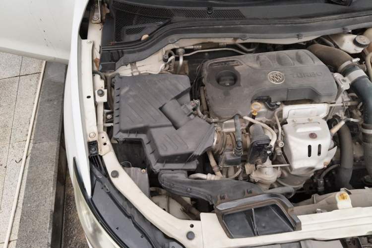 Used Buick GT 2018 18T Automatic Elite Model Engine Bay Right
