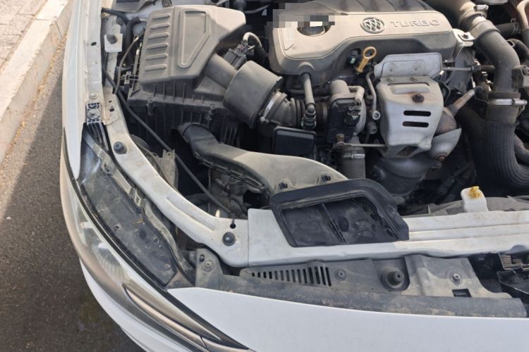 Used Buick GT 2018 15T Dual-Clutch Advanced Model China V Standard Engine Bay Right