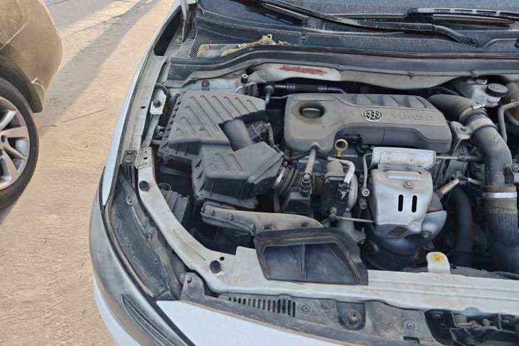 Used Buick GT 2018 18T Automatic Flagship Model Engine Bay Right