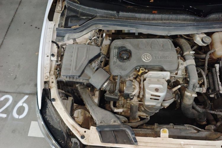 Used Buick GT 2018 15T Manual Elite Version China V Standard Engine Bay Right