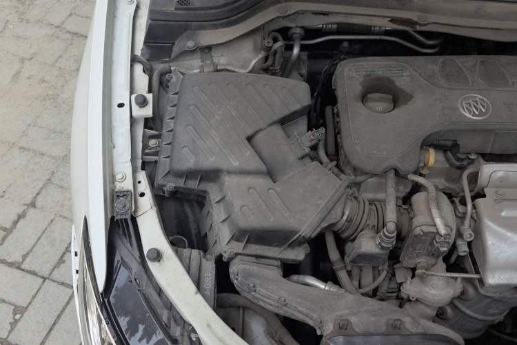 Used Buick GT 2018 18T Automatic Elite Model Engine Bay Right
