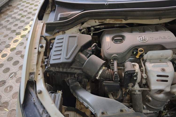 Used Buick GT 2018 15T Dual-Clutch Advanced Model China V Standard Engine Bay Right