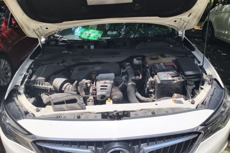 Used Buick GT 2018 15T Dual-Clutch Elite Model China V Standard Engine Bay