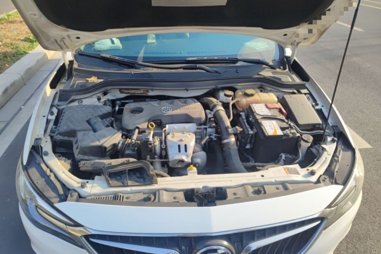 Used Buick GT 2018 18T Automatic Elite Model Engine Bay