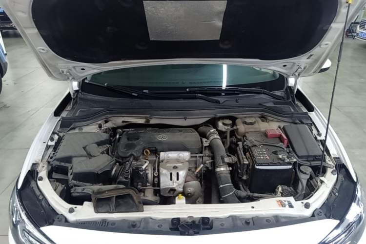 Used Buick GT 2018 18T Automatic Elite Model Engine Bay