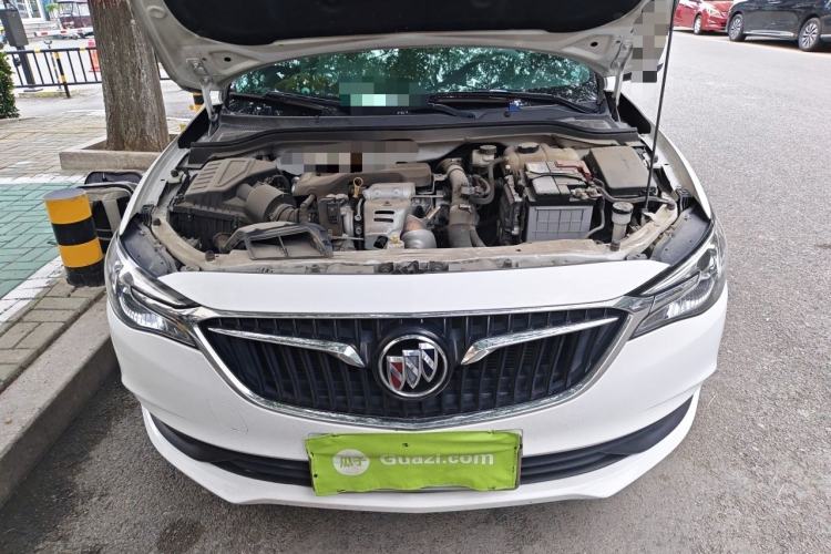 Used Buick GT 2018 15T Dual-Clutch Elite Model China V Standard Engine Bay