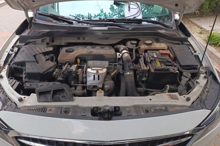 Used Buick GT 2018 18T Automatic Elite Model Engine Bay
