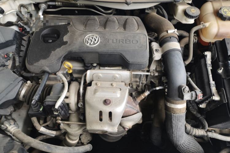 Used Buick GT 2018 18T Automatic Elite Model Engine Bay